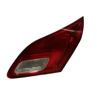 Автозапчастина б/у внутрішній правий завод для opel astra j (p10) 1.6 cdti (68) посилання на oem iam 1222266