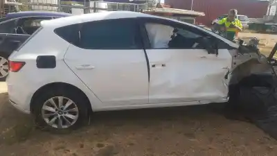 Автозапчасти б/у обивка багажника за seat leon st (5f8) 1.2 tsi ссылки oem iam 5f0863463eca9  
