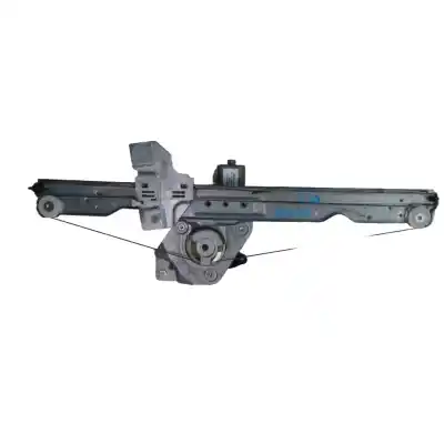 Second-hand car spare part passenger side right window regulator for dacia duster (hs_) 1.5 dci 4x4 oem iam references 807206838r  