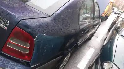 Автозапчасти б/у левое зеркало за skoda octavia i (1u2) 1.9 tdi ссылки oem iam 1u1857501chgru  