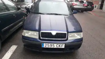 Автозапчасти б/у замок левой передней двери за skoda octavia i (1u2) 1.9 tdi ссылки oem iam 6x1837013h  