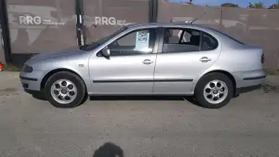 Автозапчасти б/у правая противотуманная фара за seat toledo (1m2) 1.9 tdi ссылки oem iam 1m0941702b  1m0943119a seat