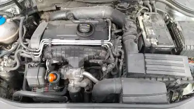 Peça sobressalente para automóvel em segunda mão fechadura da porta dianteira esquerda por volkswagen passat b6 (3c2) 2.0 tdi 16v 4motion referências oem iam 3c1837015a  