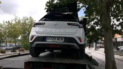 Автозапчастина б/у правий задній протитуман для opel mokka 1.2 (76) посилання на oem iam 9674308980  