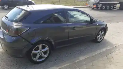 Pezzo di ricambio per auto di seconda mano air bag anteriore destro per opel astra h gtc (a04) 1.9 cdti (l08) riferimenti oem iam 13184243  