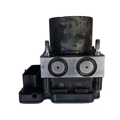 Second-hand car spare part abs for iveco daily vi furgón 33s12, 35s12, 35c12 oem iam references 5801815699  