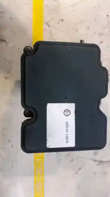 Second-hand car spare part abs for iveco daily vi furgón 33s12, 35s12, 35c12 oem iam references 5801815699  