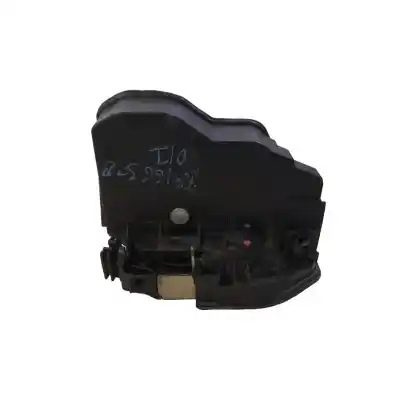 Second-hand car spare part left front door lock for bmw 3 (e90) 325 i oem iam references 51217202149  
