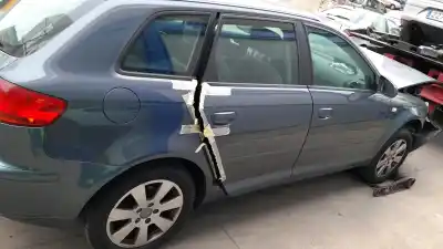 Pièce détachée automobile d'occasion commande de lève vitre avant gauche pour audi a3 (8p1) 2.0 tdi 16v références oem iam 4f0959851f 5pr  