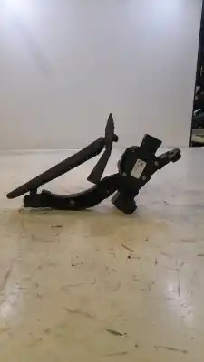 Second-hand car spare part accelerator pedal for kia cee'd (jd) 1.6 crdi 136 oem iam references 32700a6100  