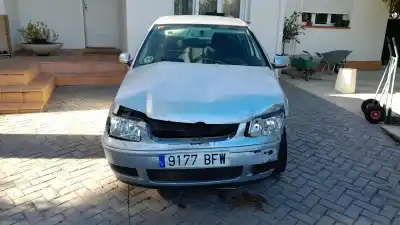 Gebrauchtes Autoersatzteil rechter knöchel vorne zum volkswagen polo (6n2) 1.4 16v oem-iam-referenzen 6n0407256b  