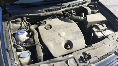 İkinci el araba yedek parçası sag kuyruk lambasi için volkswagen golf iv (1j1) 1.9 tdi oem iam referansları 1j6945096t  