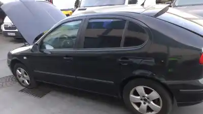 İkinci el araba yedek parçası bagaj kapagi için seat leon  oem iam referansları 1m6827025j  