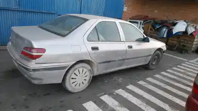 Автозапчасти б/у левый боковой фонарь за peugeot 406 (8b) 2.0 hdi 90 ссылки oem iam 632567  