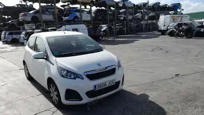 Peça sobressalente para automóvel em segunda mão porta do automóvel traseira esquerda por peugeot 108 1.2 referências oem iam 1636415780