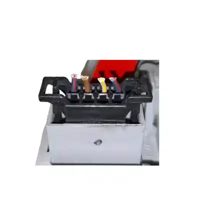 Автозапчасти б/у внутренний левый задний фонарь за audi a3 (8p1) 1.4 tfsi ссылки oem iam 8p4945093d  