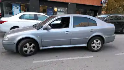 Gebrauchtes Autoersatzteil linke vordere tür zum skoda octavia i combi (1u5) 1.9 tdi 4x4 oem-iam-referenzen 1u4831055  