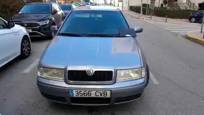 Gebrauchtes Autoersatzteil linke vordere tür zum skoda octavia i combi (1u5) 1.9 tdi 4x4 oem-iam-referenzen 1u4831055  