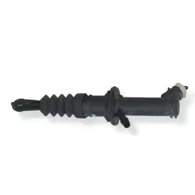Second-hand car spare part clutch pump for ssangyong tivoli 1.5 oem iam references 3050037000  
