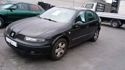 Автозапчастина б/у правий ліхтар для SEAT LEON (1M1) 1.9 TDI Посилання на OEM IAM 1M6945112 01C  