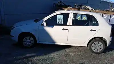 Автозапчастина б/у замок багажника / ворот для skoda fabia i (6y2) 1.9 sdi посилання на oem iam 6y0827501h 209  