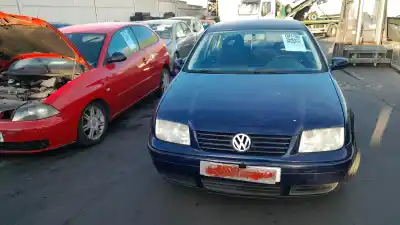 Автозапчастина б/у ліва бічна для volkswagen bora variant (1j6) 1.9 tdi посилання на oem iam 1j5949117a