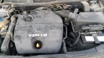 Автозапчасти б/у передняя правая кулачка за volkswagen bora variant (1j6) 1.9 tdi ссылки oem iam 1j0407256ag  