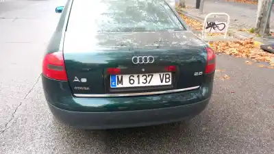 Автозапчастина б/у центральний задній ламп для audi a6 avant (4b5) 2.8 посилання на oem iam 4b0945097  