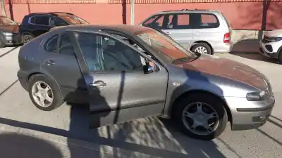 İkinci el araba yedek parçası sag kuyruk lambasi için seat leon  oem iam referansları 1m6945108 01c  