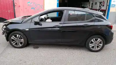 Автозапчасти б/у задний правый тормозной суппорт за opel astra k (b16) 1.6 cdti (68) ссылки oem iam 95528872  