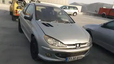 Piesă de schimb auto la mâna a doua încuietoare ușa fațã stânga pentru peugeot 206 sw xs referințe oem iam 9135h3  