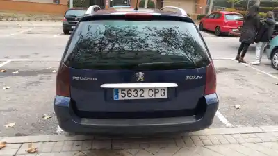 Автозапчасти б/у дверь передняя правая за peugeot 307 sw (3h) 2.0 hdi 110 ссылки oem iam 9004s7  