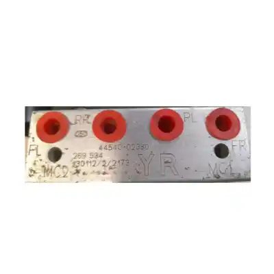 Peça sobressalente para automóvel em segunda mão abs por toyota auris (_e18_) 1.4 d-4d (nde180_) referências oem iam 4454002380  