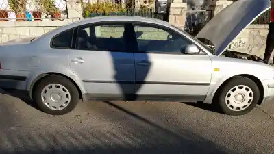 Автозапчасти б/у подушка безопасности передняя правая за volkswagen passat b5 (3b2) 1.9 tdi ссылки oem iam 3b0880204e  