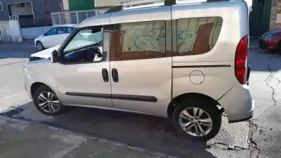 Автозапчасти б/у правая боковая фонарь за opel combo furgoneta/monovolumen (x12) 1.3 cdti (b05) ссылки oem iam 95515539  