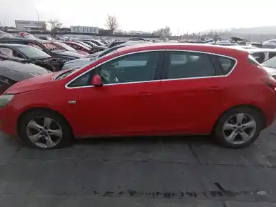 Pezzo di ricambio per auto di seconda mano console centrale per opel astra j lim. techno riferimenti oem iam 13310022  