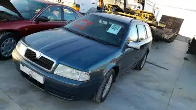 İkinci el araba yedek parçası orta kuyruk lambasi için skoda octavia i (1u2) 1.9 tdi oem iam referansları 1u9945097b