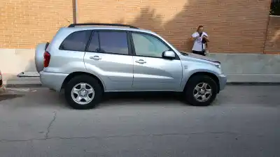 Автозапчасти б/у задняя левая дверь за toyota rav 4 ii (_a2_) 1.8 (zca25_, zca26_) ссылки oem iam 6700442040  