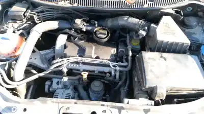 Pièce détachée automobile d'occasion serrure de porte avant gauche pour volkswagen polo (9n_, 9a_) 1.4 tdi références oem iam 7e1837015a  