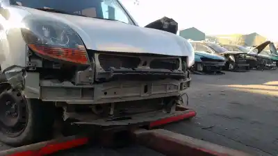 Second-hand car spare part left tailgate light for renault kangoo (kc0/1_) 1.5 dci (kc07) oem iam references 8200150623  compatibilidades y componentes ->8200150623 renault, 88493 renault, 8200150623 renault