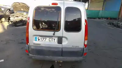 Tweedehands auto-onderdeel audiosysteem / radio-cd voor renault kangoo (kc0/1_) 1.5 dci (kc07) oem iam-referenties 7700428254  