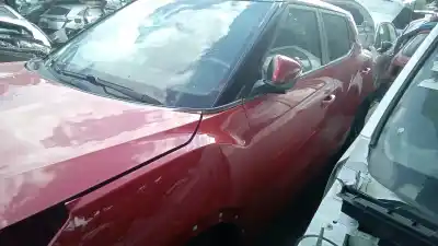 Second-hand car spare part LEFT FRONT DOOR for SSANGYONG TIVOLI  OEM IAM references 6201135004  