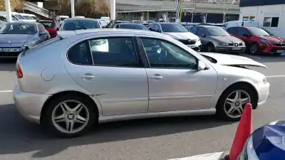 Автозапчасти б/у внутренний левый задний фонарь за seat leon (1m1) 1.9 tdi ссылки oem iam 1m6945107 01c  