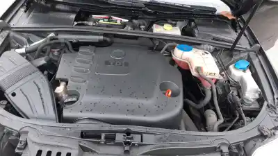 Peça sobressalente para automóvel em segunda mão motor de sofagem por seat exeo st (3r5) 2.0 tdi referências oem iam 8e1820021e  