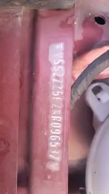 Автозапчасти б/у поддержка воздушного фильтра за seat leon st (5f8) 1.6 tdi ссылки oem iam 5q0129620b  