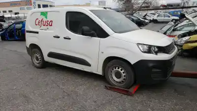 İkinci el araba yedek parçası SAG KUYRUK LAMBASI için PEUGEOT PARTNER FURGONETA/MONOVOLUMEN (K9)  OEM IAM referansları 9820554880  