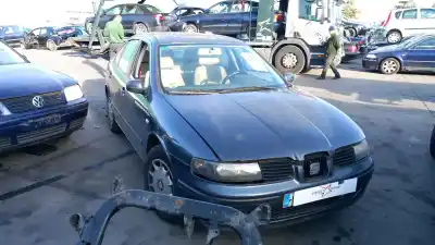 Автозапчасти б/у ПЕРЕДНИЙ ЛЕВЫЙ НИЖНИЙ РЫЧАГ ПОДВЕСКИ за SEAT TOLEDO II (1M2)  ссылки OEM IAM 1J0407151C  