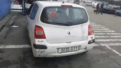 Автозапчастина б/у чистити насос для renault twingo ii (cn0_) 1.5 dci (cn0e) посилання на oem iam 8200194414  