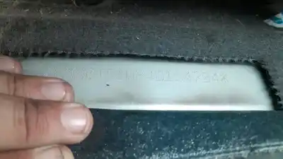 İkinci el araba yedek parçası ARKA SOL KAPI için HYUNDAI GETZ (TB)  OEM IAM referansları 770031C020SJ  