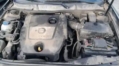 Pezzo di ricambio per auto di seconda mano griglia paraurti anteriore per seat toledo ii (1m2) 1.9 tdi riferimenti oem iam 1m0853668e 01c  compatibilidades y componentes ->1m0853668c seat, 1m0853668cb41 seat, 1m0853668e seat, 1m0853668e01c